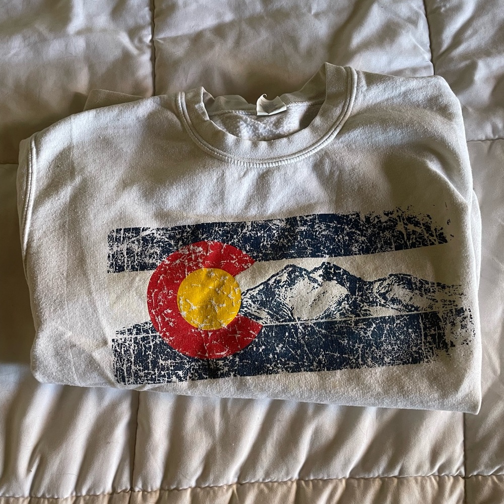 Colorado sweater